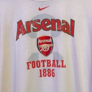 Nike Shirts - Arsenal Soccer Club long sleeve T-shirt Nike Shirts - Arsenal Soccer Club long sleeve T-shirt